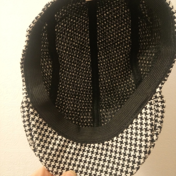 Hat - Picture 2 of 2